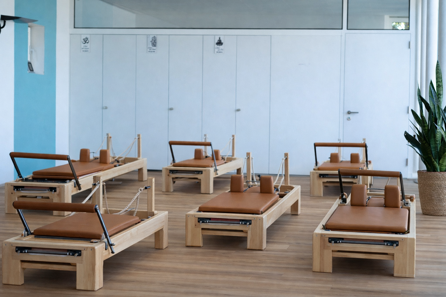 PILATES & YOGA REFORMER TRAINING